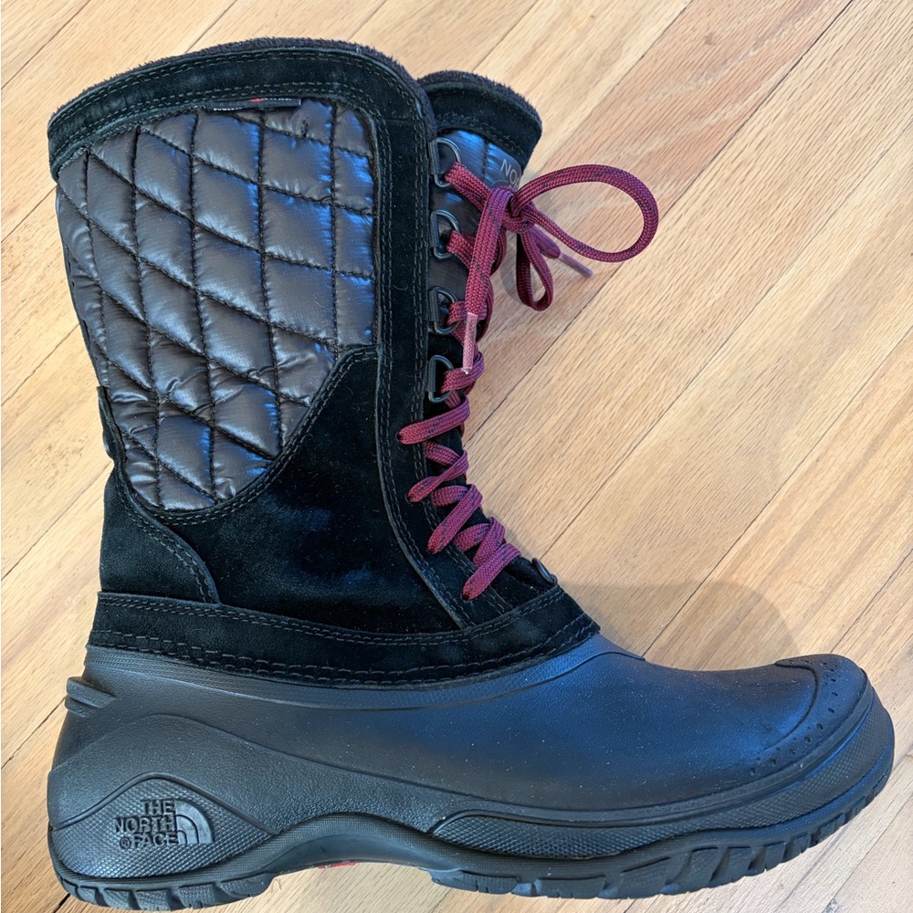 The North Face Women's Black Thermoball Snow and waterproof boots 8